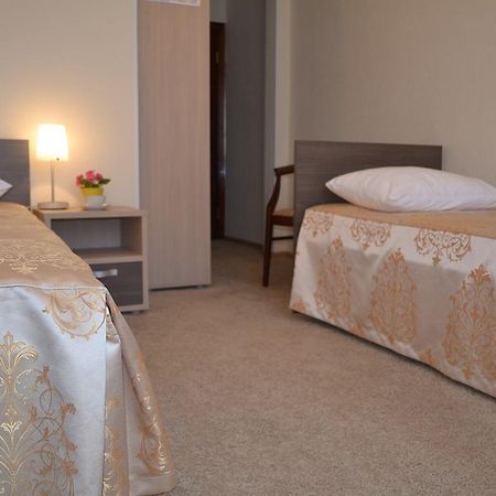 Hotel Aerohotel Bogashevo Екстериор снимка